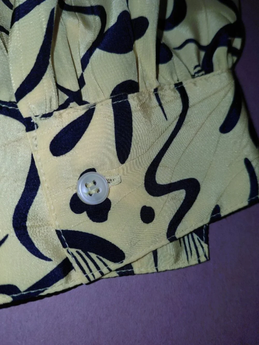 Nicola Vintage Abstract Blouse Made in Korea w/ Shoulder Pads Women's Size 10 - Picture 5 of 12